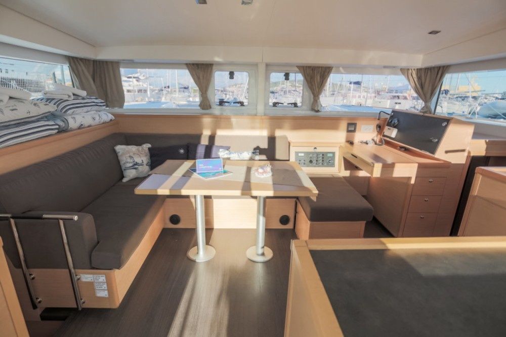 Lagoon 400 S2 | Isea one