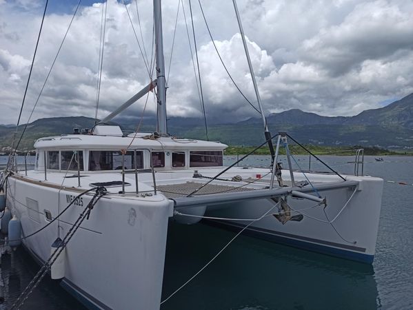 Lagoon 450 F | Natasha