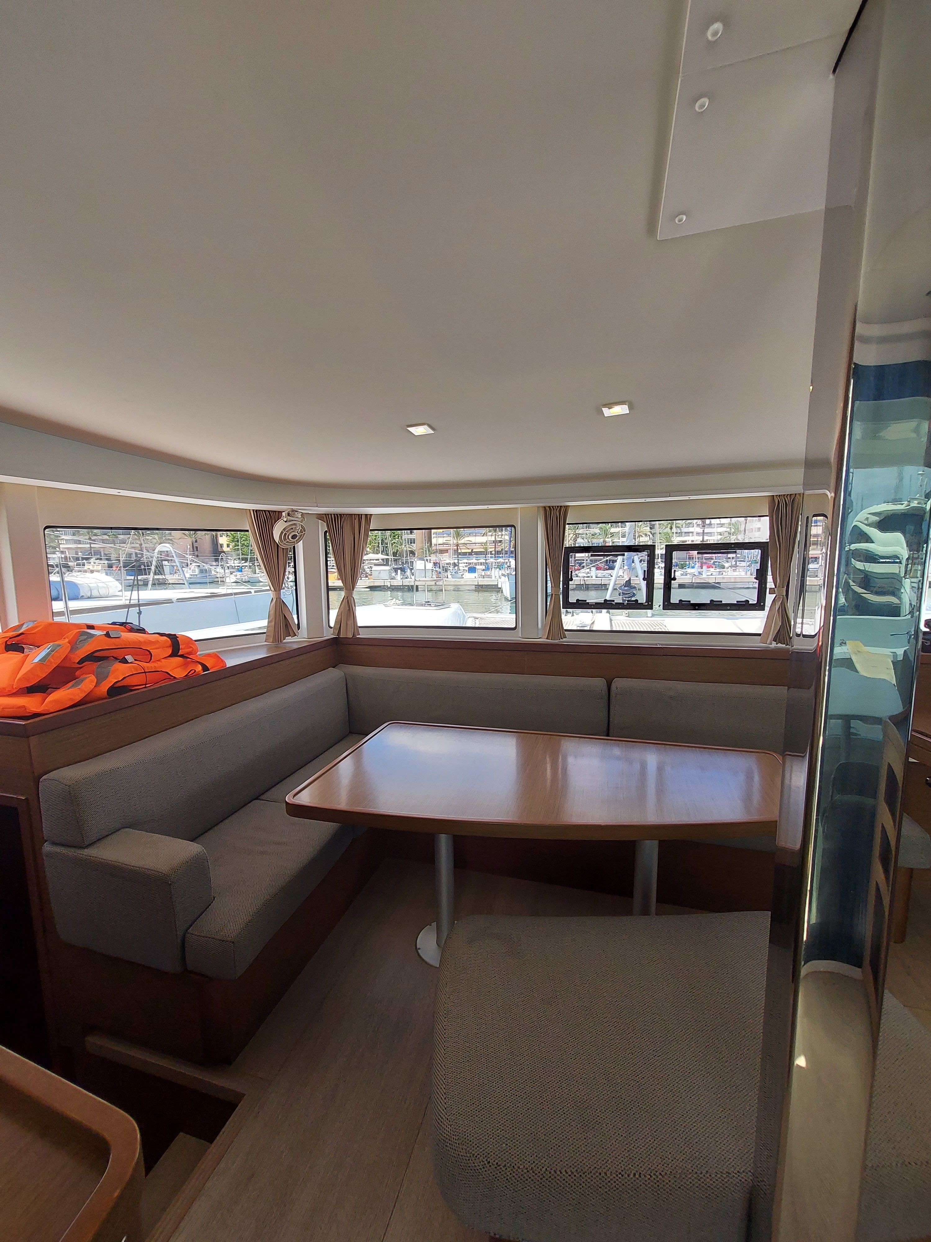 Lagoon 42 | La Colombe