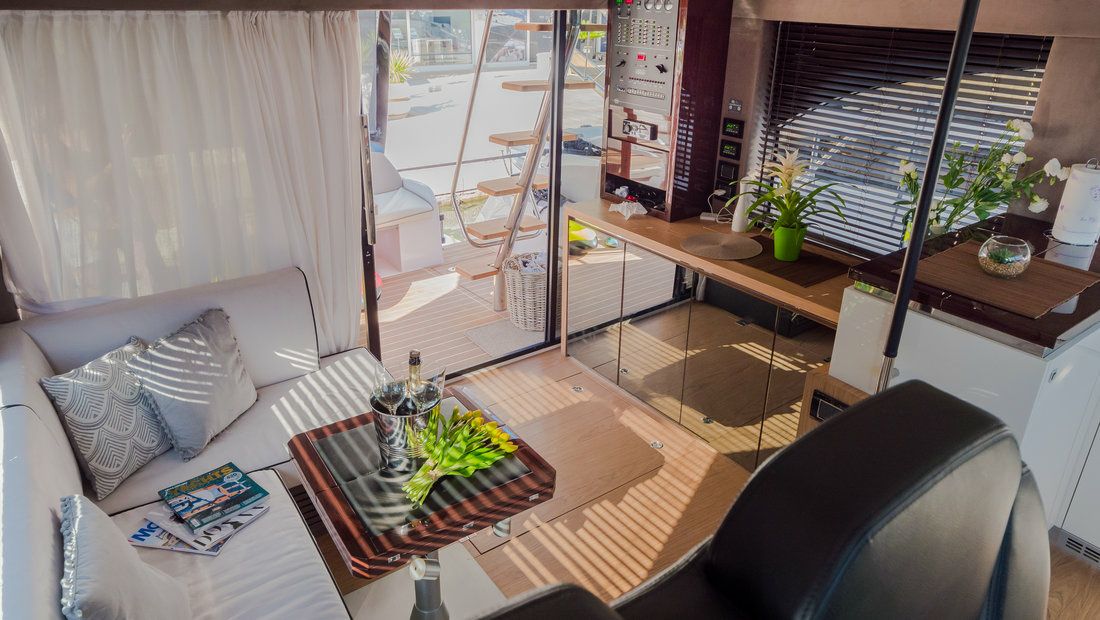 Sessa Fly 47 | Stardust