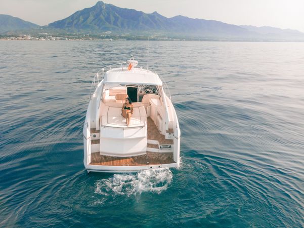 Absolute 39 | Lady M