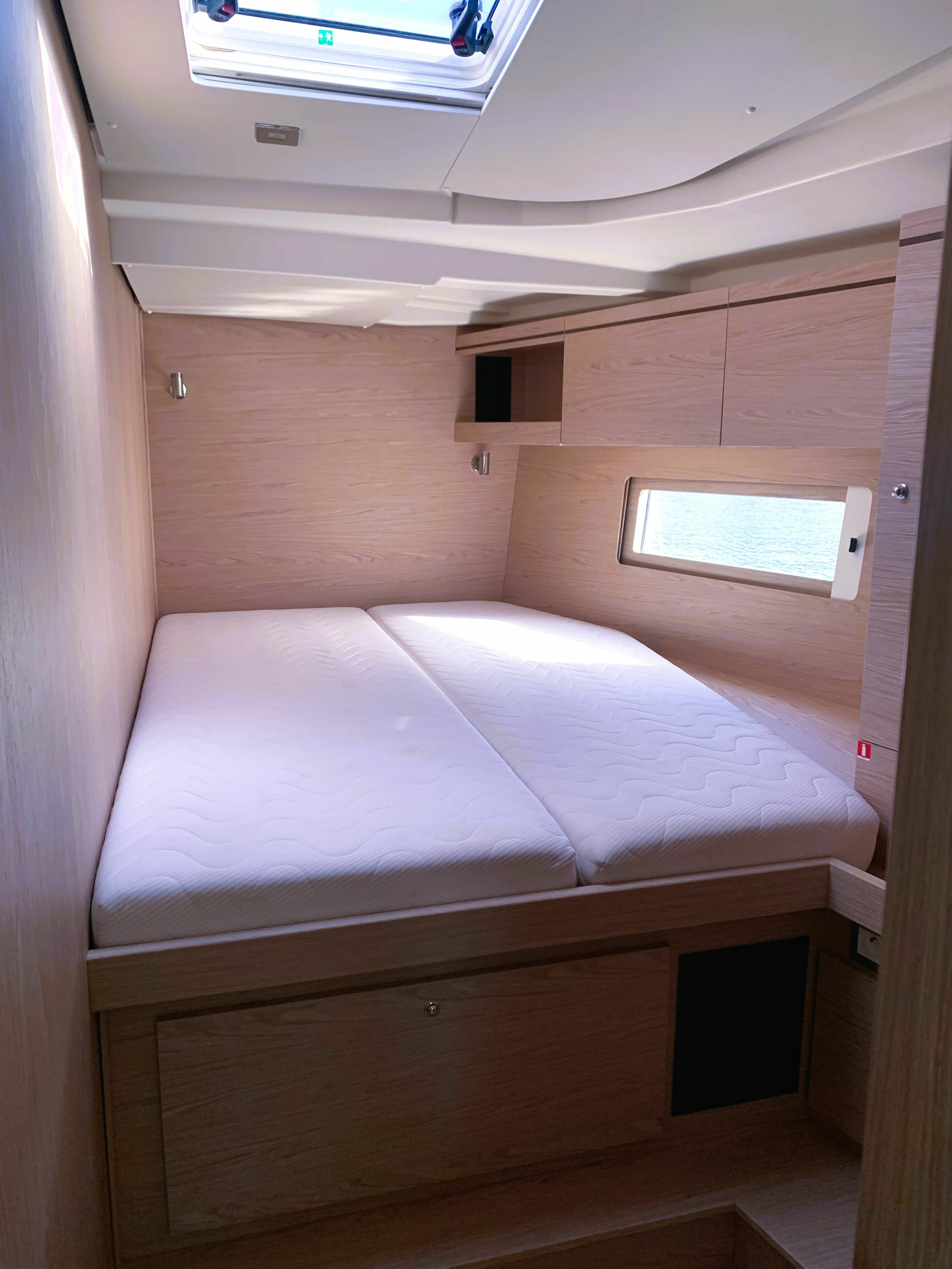 Beneteau Oceanis 51.1 | Avocado