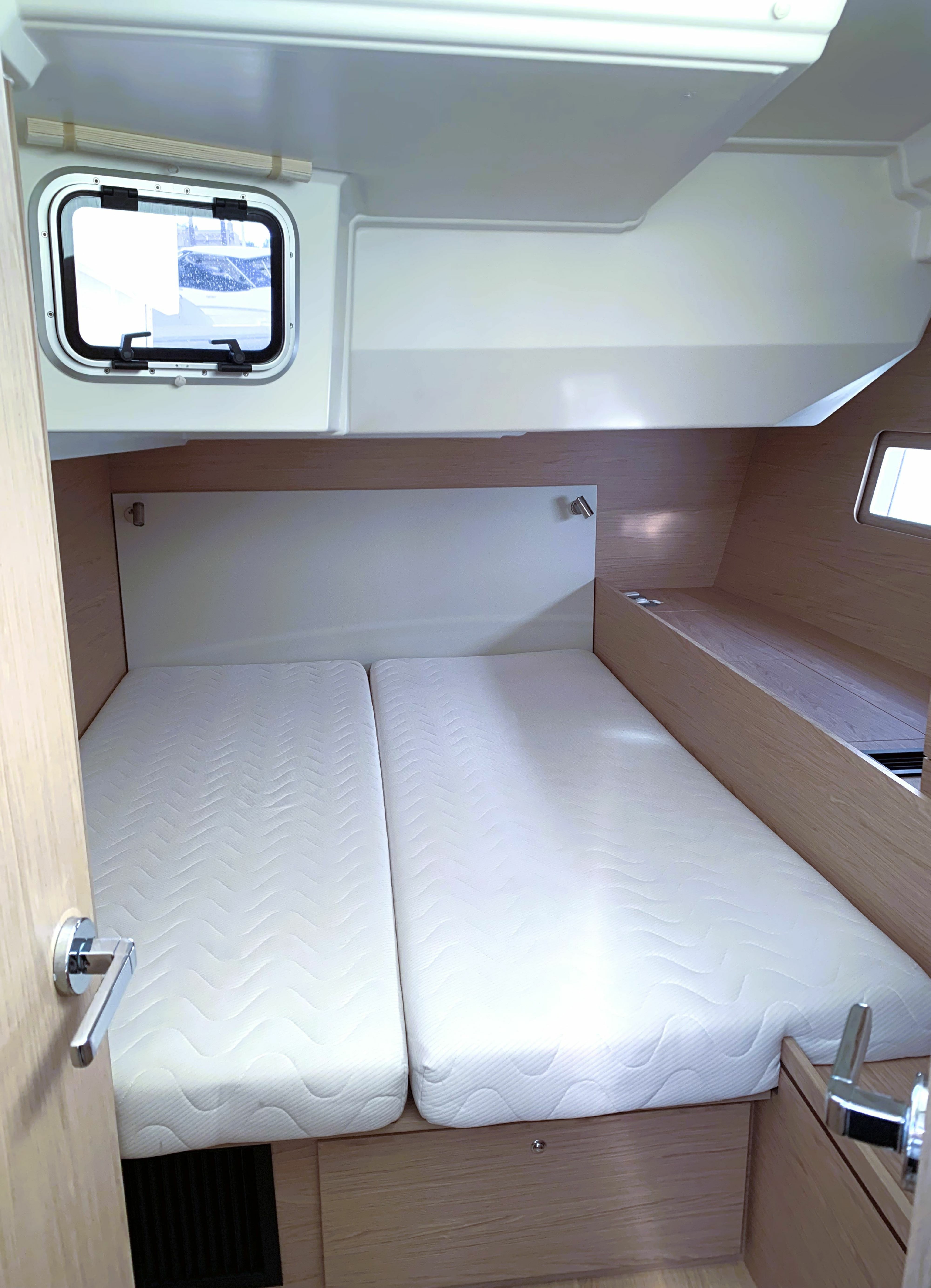 Beneteau Oceanis 51.1 | Avocado