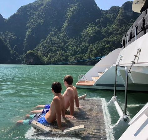 Lagoon 620 | Six Degrees