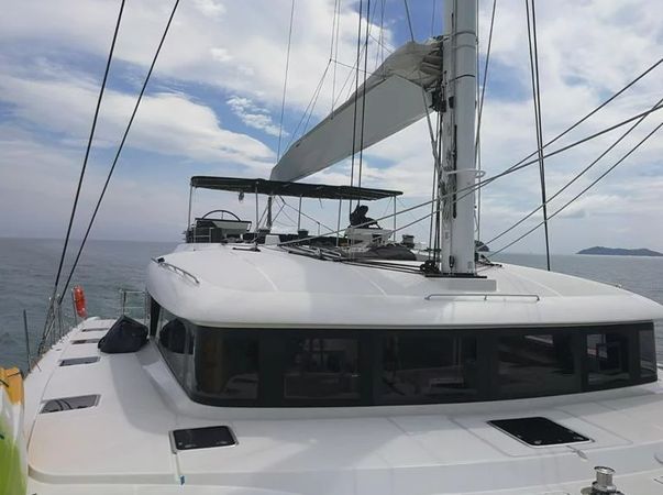 Lagoon 620 | Six Degrees