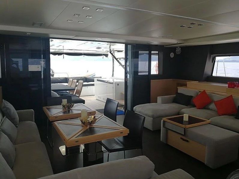 Lagoon 620 | Six Degrees