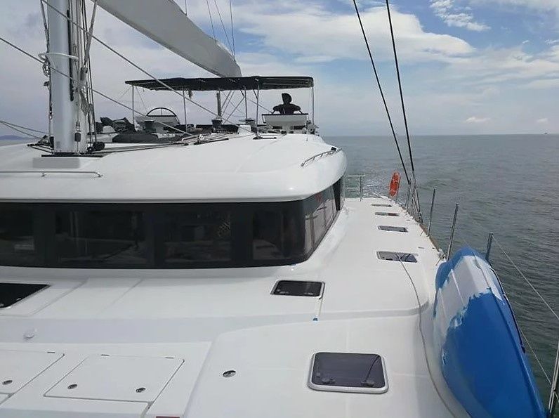 Lagoon 620 | Six Degrees