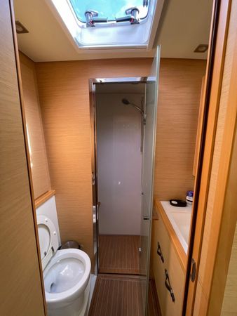 Lagoon 620 | Six Degrees