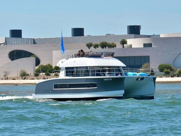 Fountaine Pajot MY 37 | Summer Blue