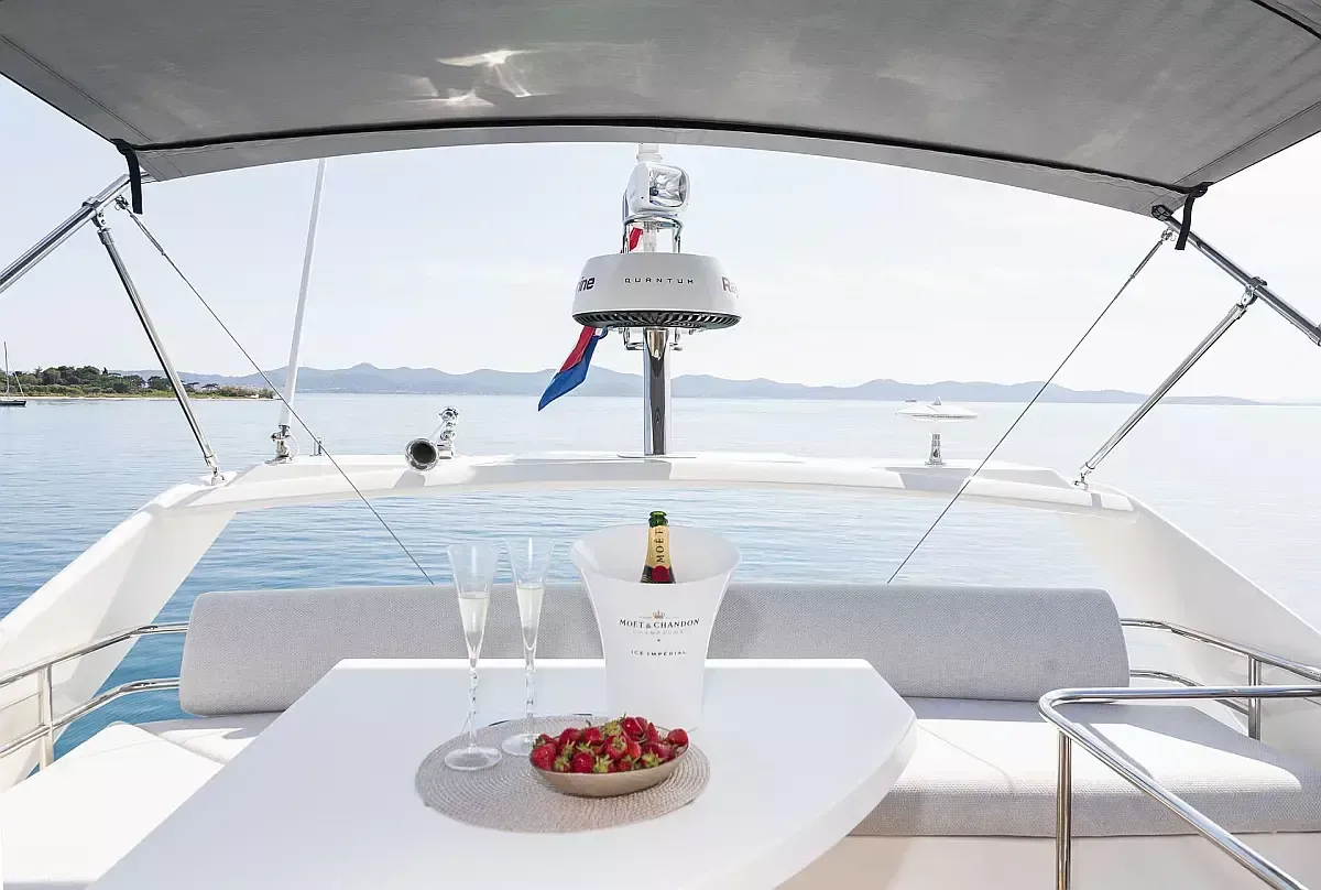 Prestige 460 Fly | Adudu 2