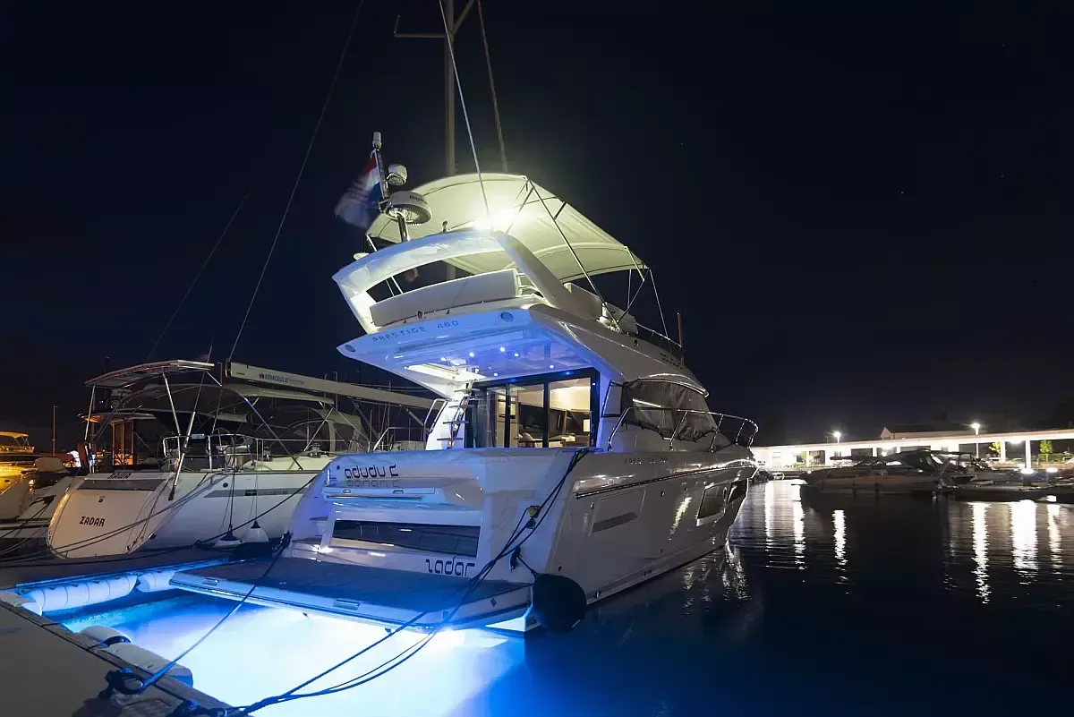 Prestige 460 Fly | Adudu 2