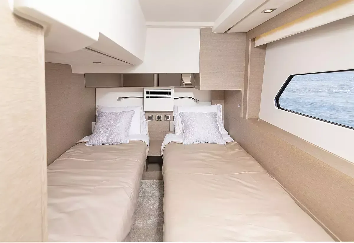 Prestige 460 Fly | Adudu 2