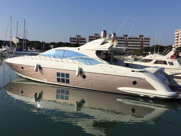 Azimut 68 | Zipizape
