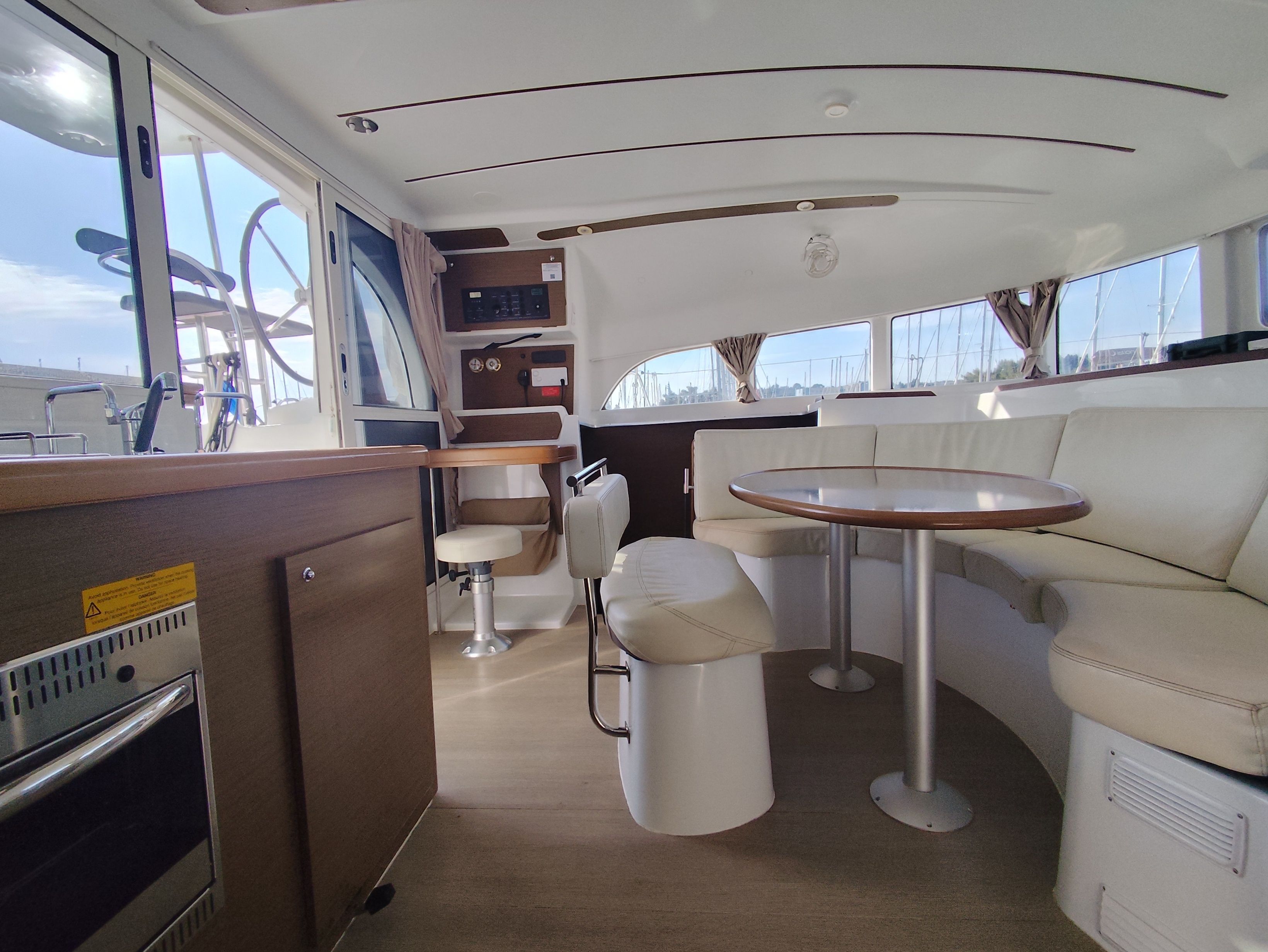 Lagoon 380 S2 | Whooper