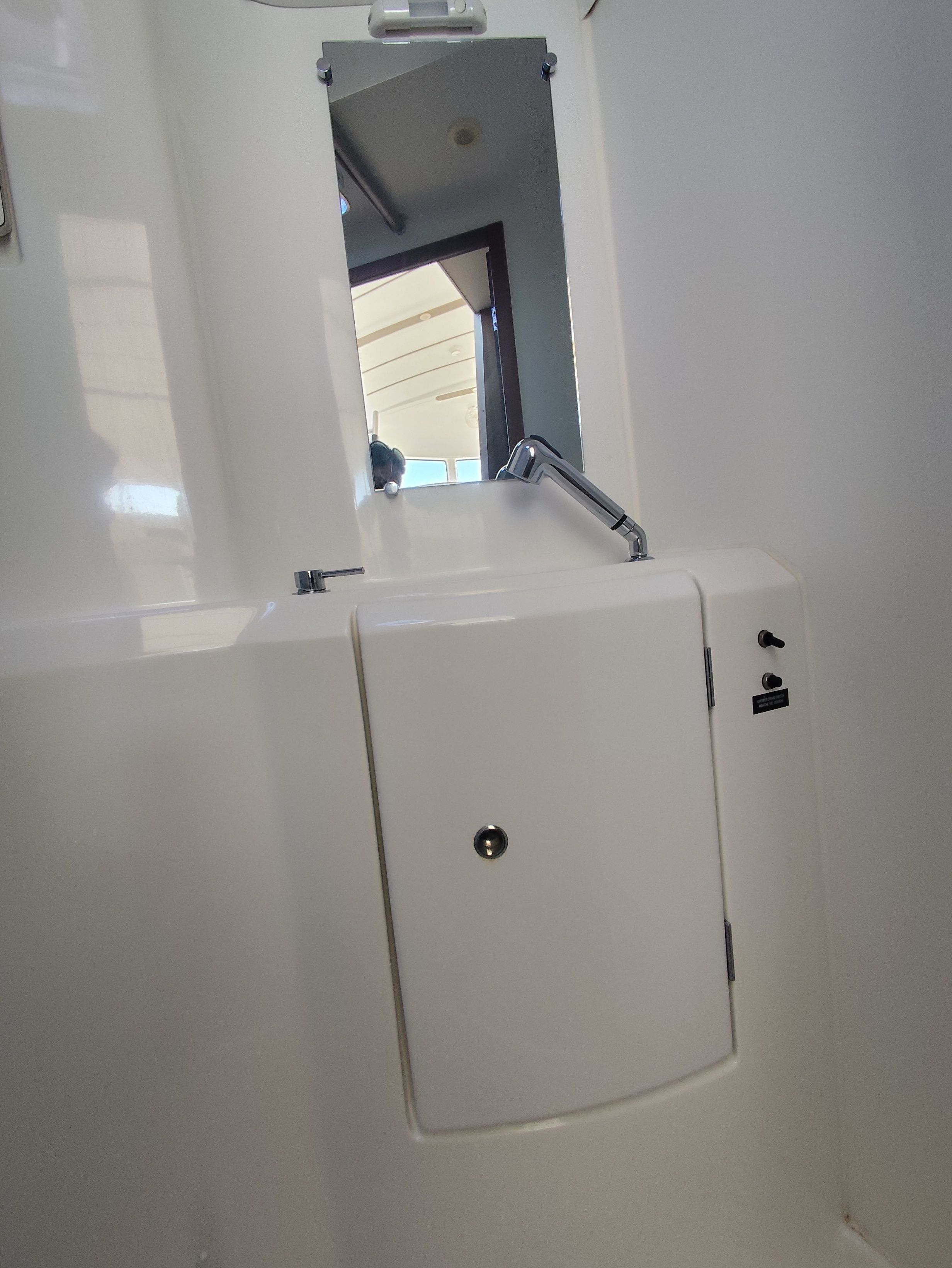 Lagoon 380 S2 | Whooper