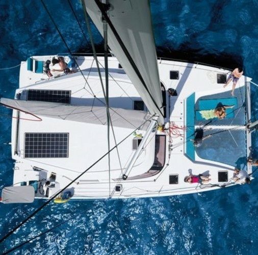 Lagoon 380 S2 | Whooper