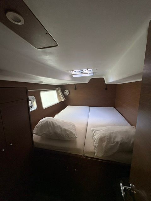 Lagoon 380 S2 | Whooper