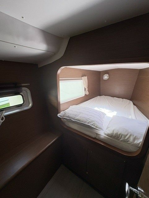 Lagoon 380 S2 | Whooper