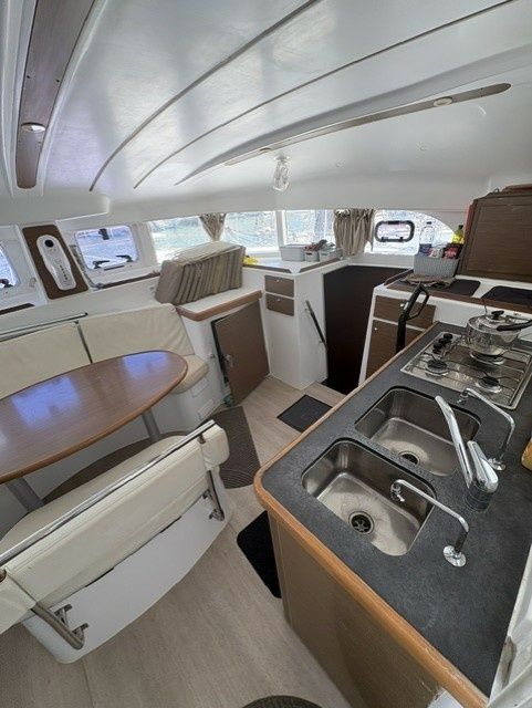 Lagoon 380 S2 | Whooper