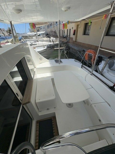 Lagoon 380 S2 | Whooper