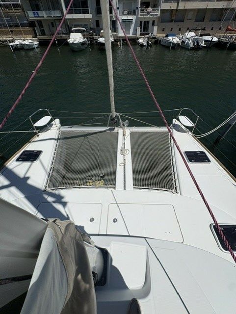 Lagoon 380 S2 | Whooper