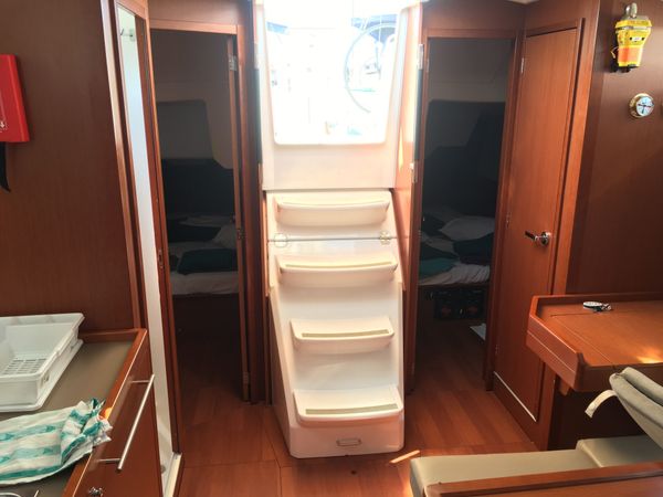 Beneteau Oceanis 38 | Magpie
