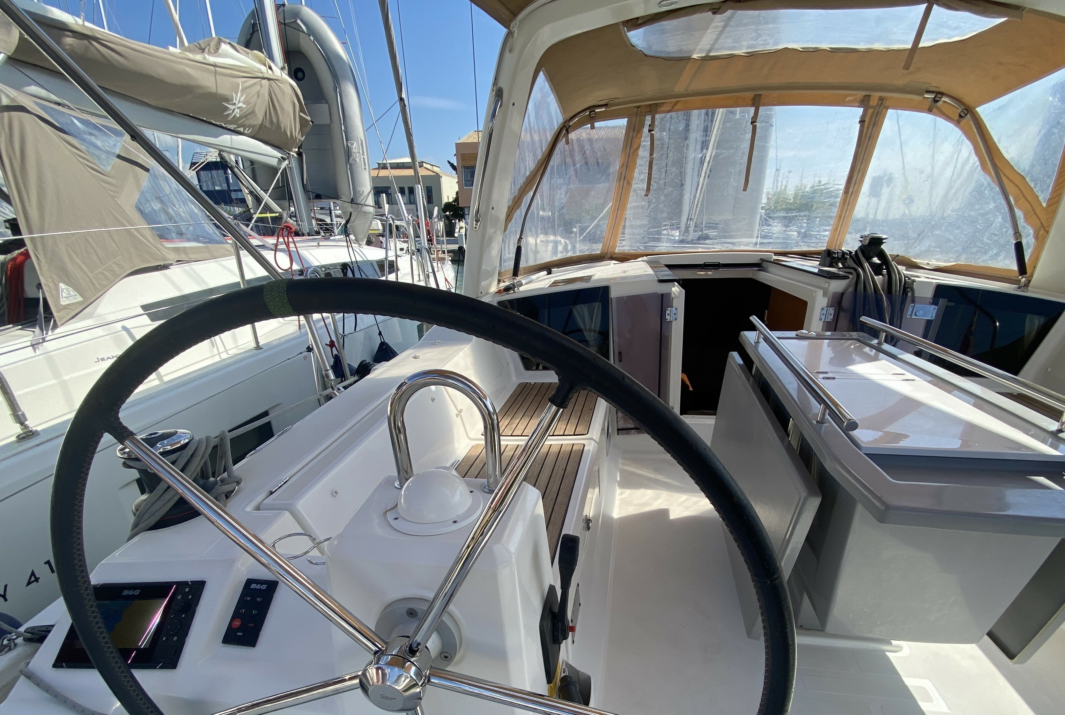 Beneteau Oceanis 41.1 | Moorhen
