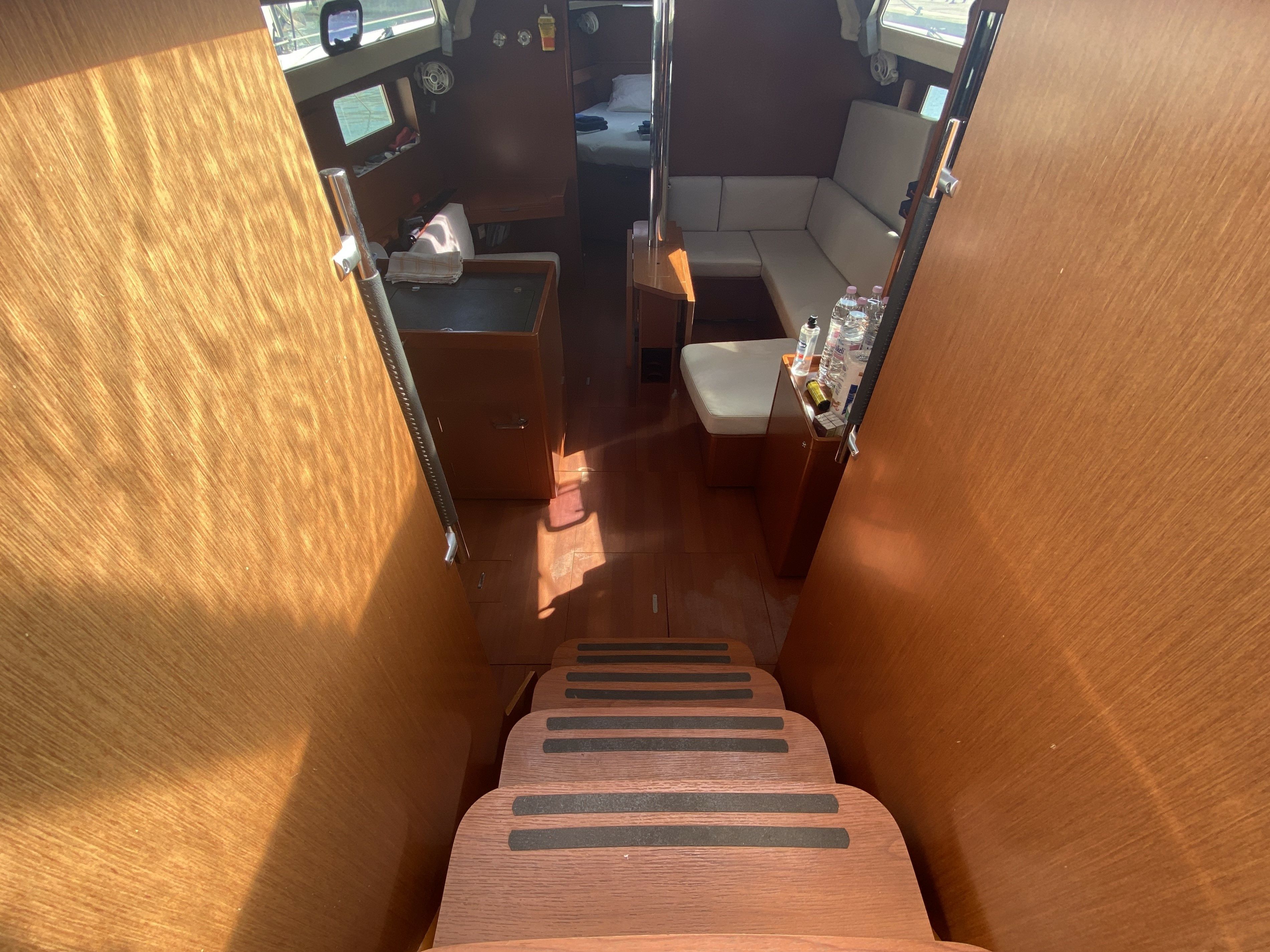 Beneteau Oceanis 41.1 | Moorhen