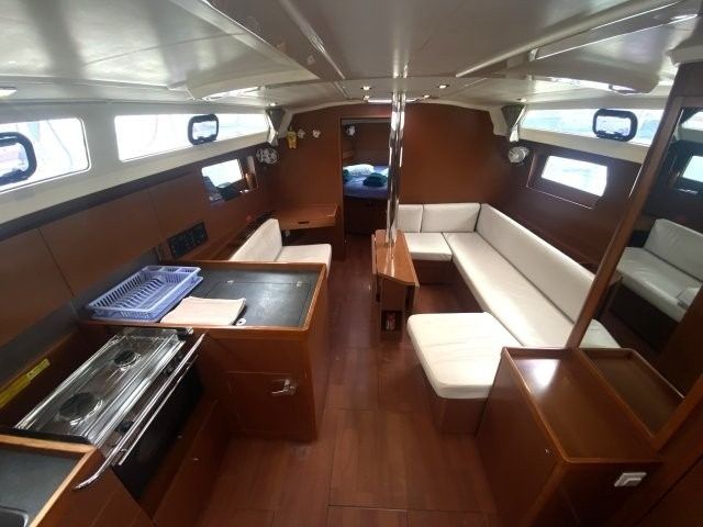 Beneteau Oceanis 41.1 | Oriole