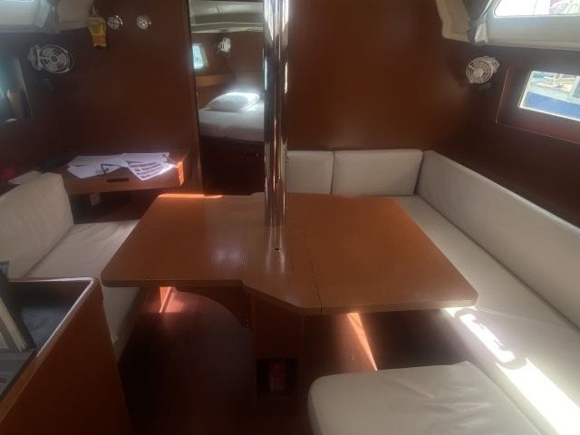 Beneteau Oceanis 41.1 | Oriole