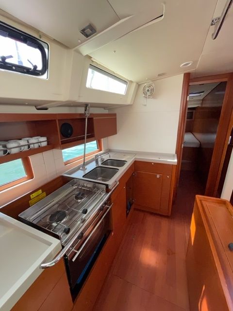 Beneteau Oceanis 46.1 | Robin
