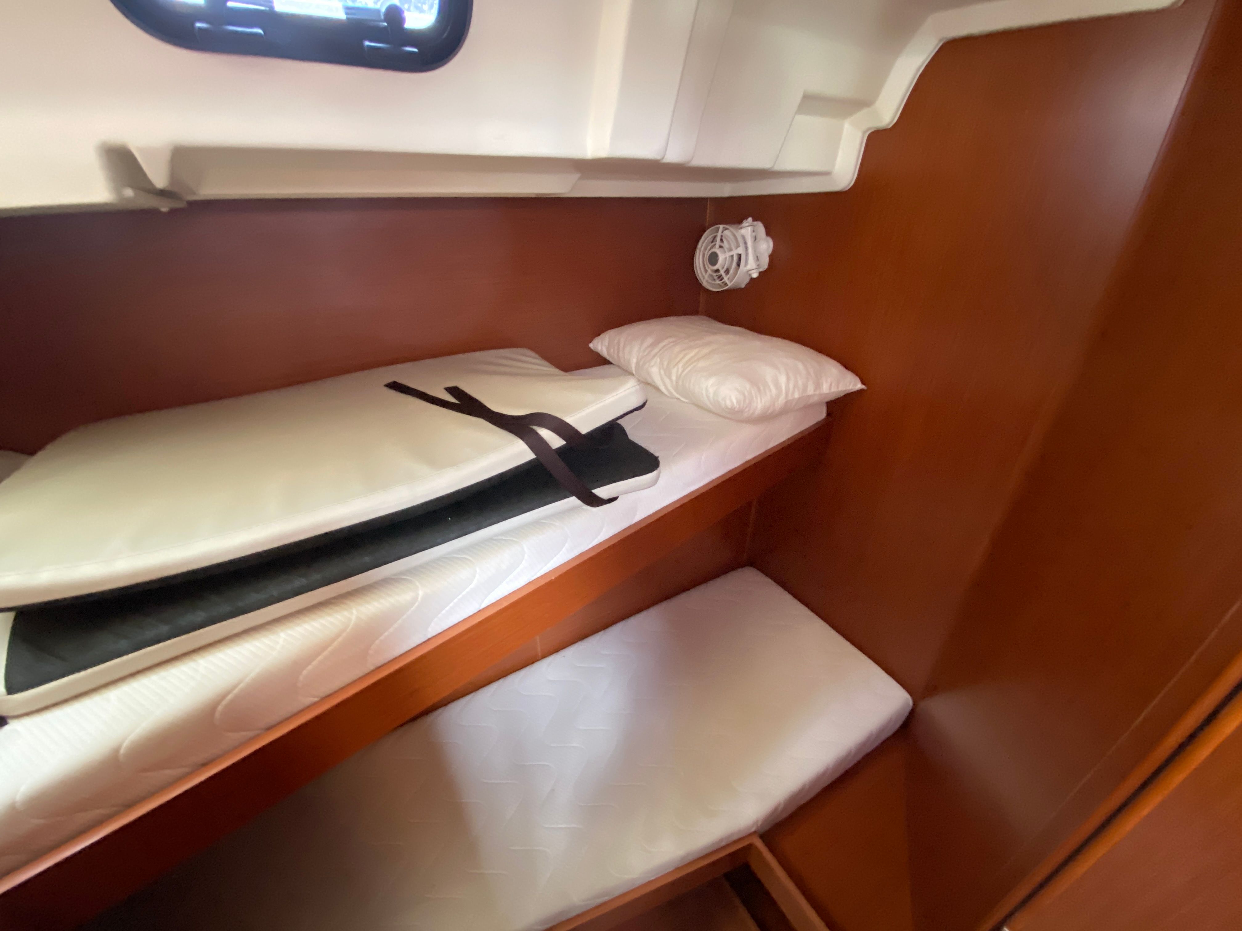 Beneteau Oceanis 51 | Stilt