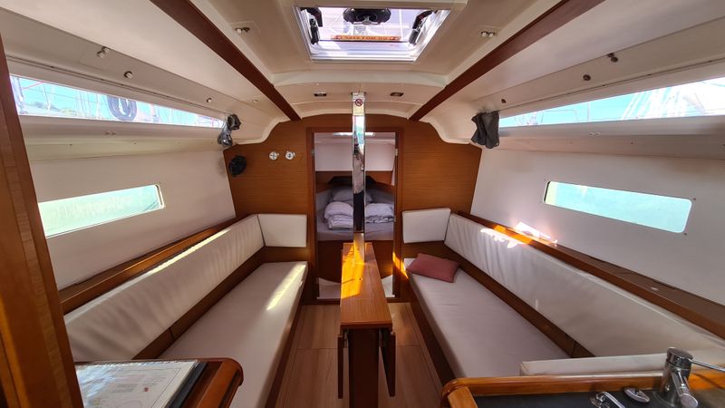 Jeanneau Sun Odyssey 349 | Lapwing