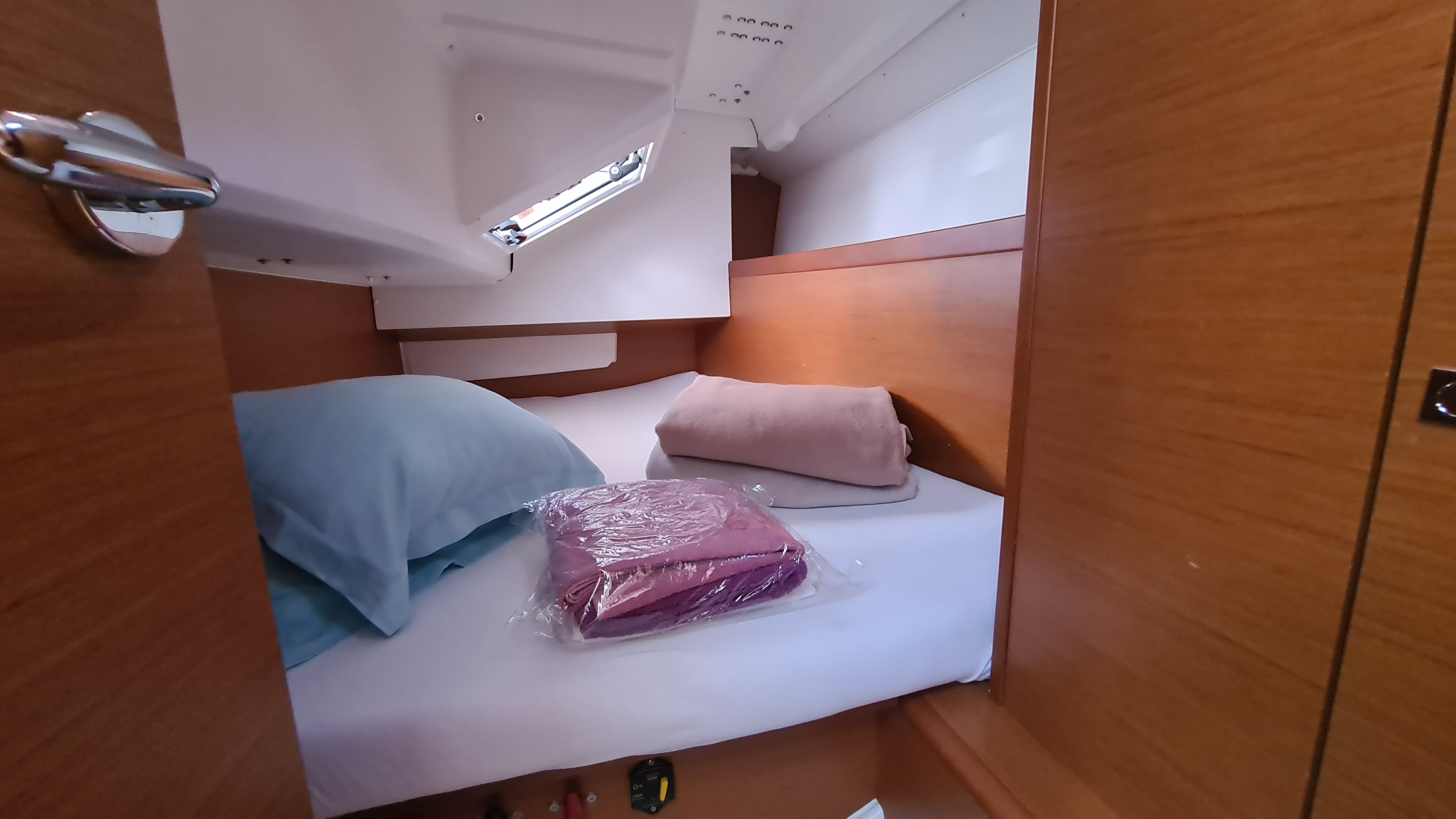 Jeanneau Sun Odyssey 349 | Lapwing