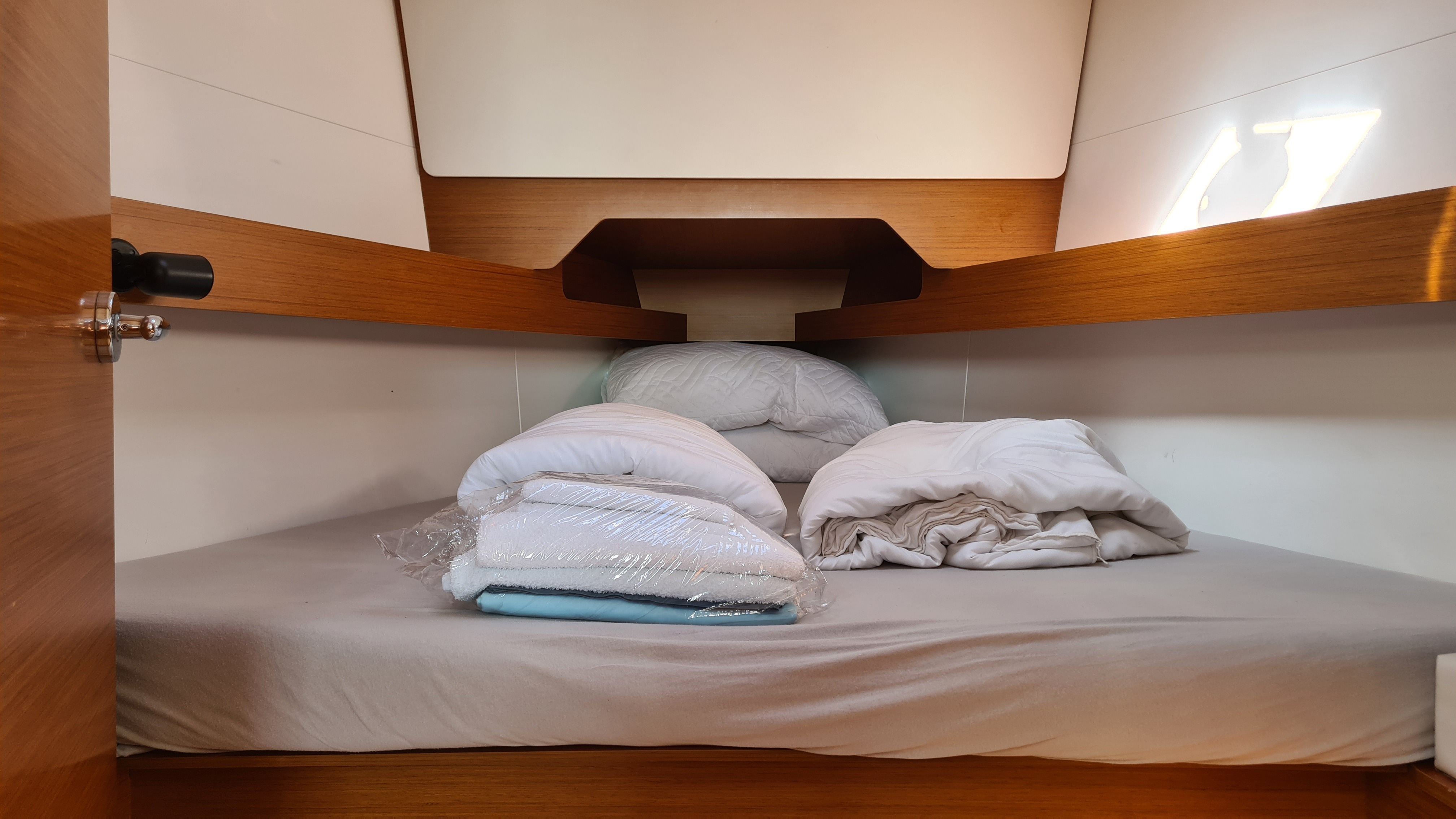 Jeanneau Sun Odyssey 349 | Lapwing