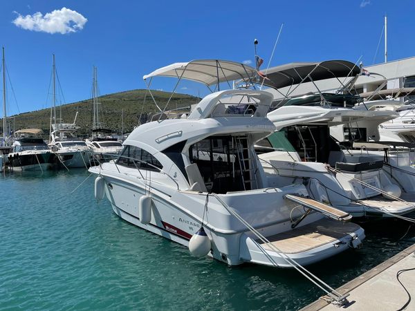 Beneteau Antares 36 | Solavis