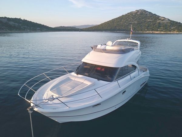 Beneteau Antares 36 | Solavis