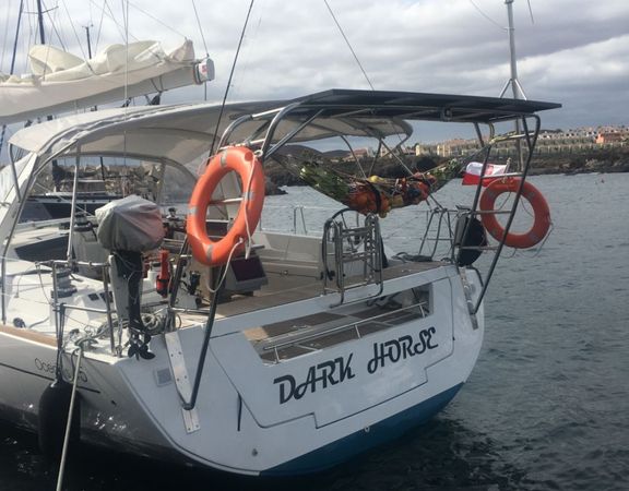 Beneteau Oceanis 45 | Dark Horse