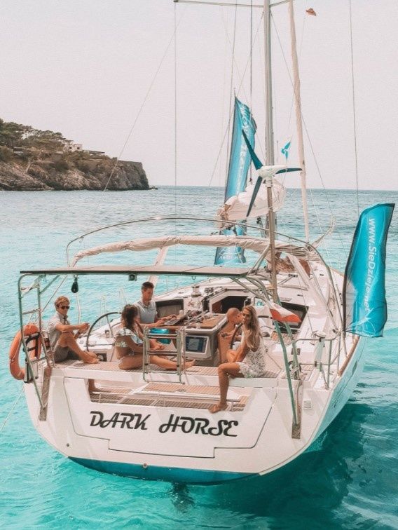 Beneteau Oceanis 45 | Dark Horse