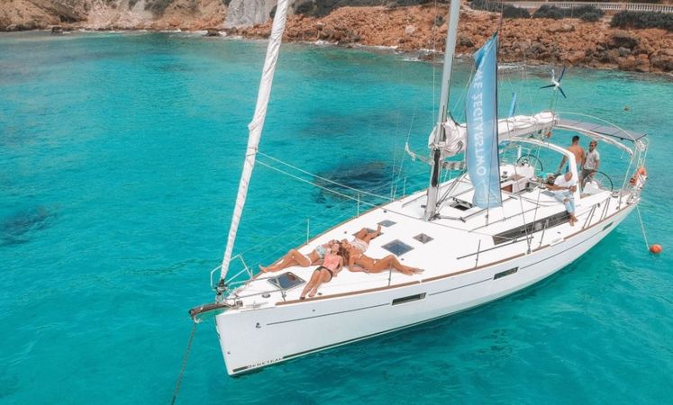 Beneteau Oceanis 45 | Dark Horse