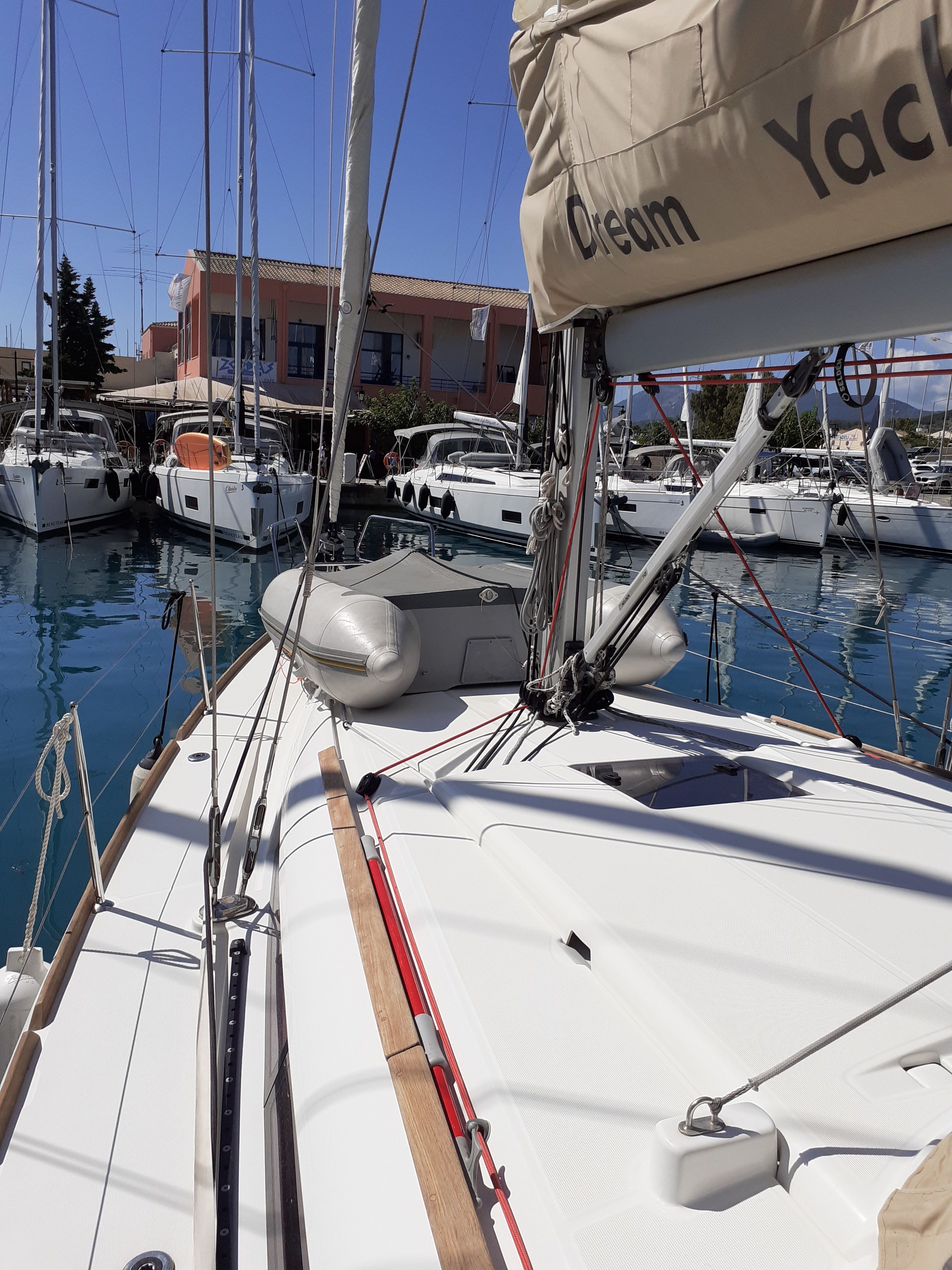 Jeanneau Sun Odyssey 389 | Peacok