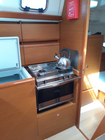 Jeanneau Sun Odyssey 389 | Peacok