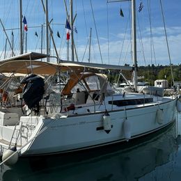 Jeanneau Sun Odyssey 389 | Peacok