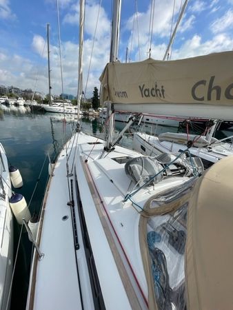 Jeanneau Sun Odyssey 389 | Plover