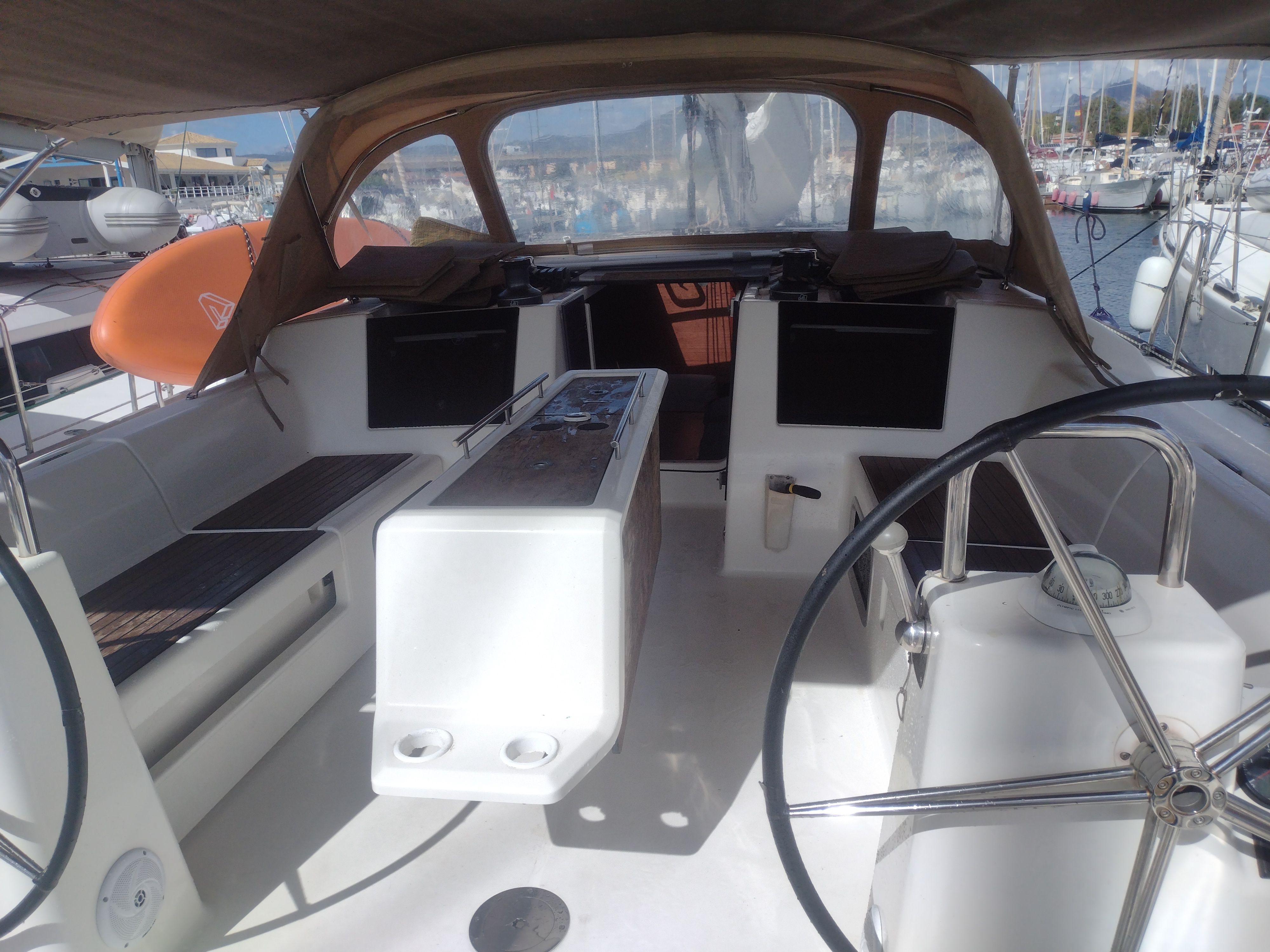 Dufour 460 GL | Hummingbird