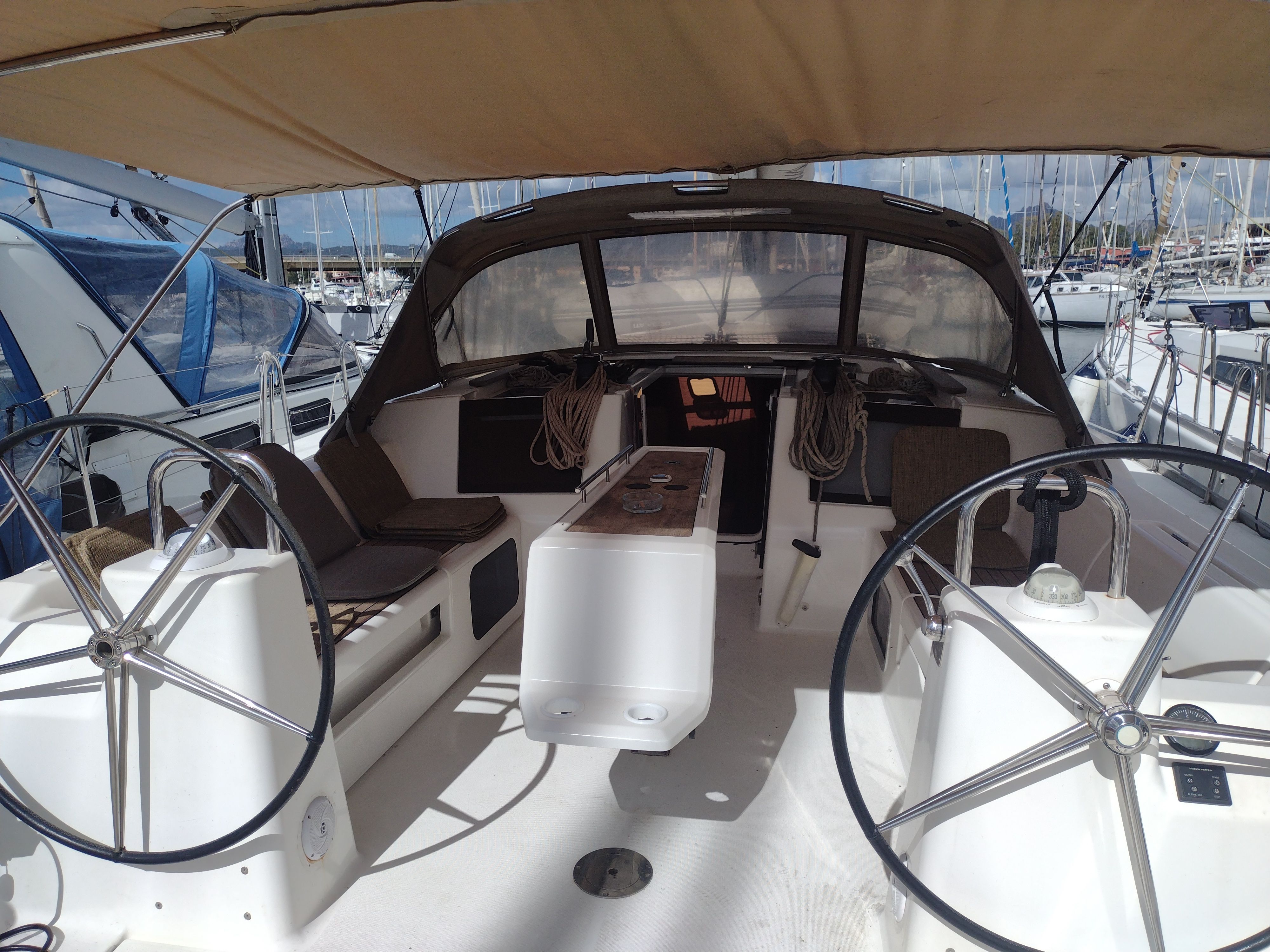 Dufour 460 GL | Woodpecker