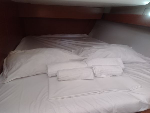 Dufour 460 GL | Woodpecker