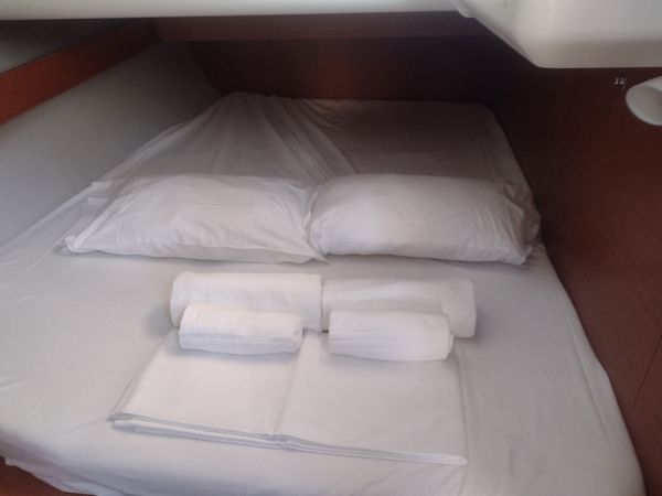 Dufour 460 GL | Woodpecker