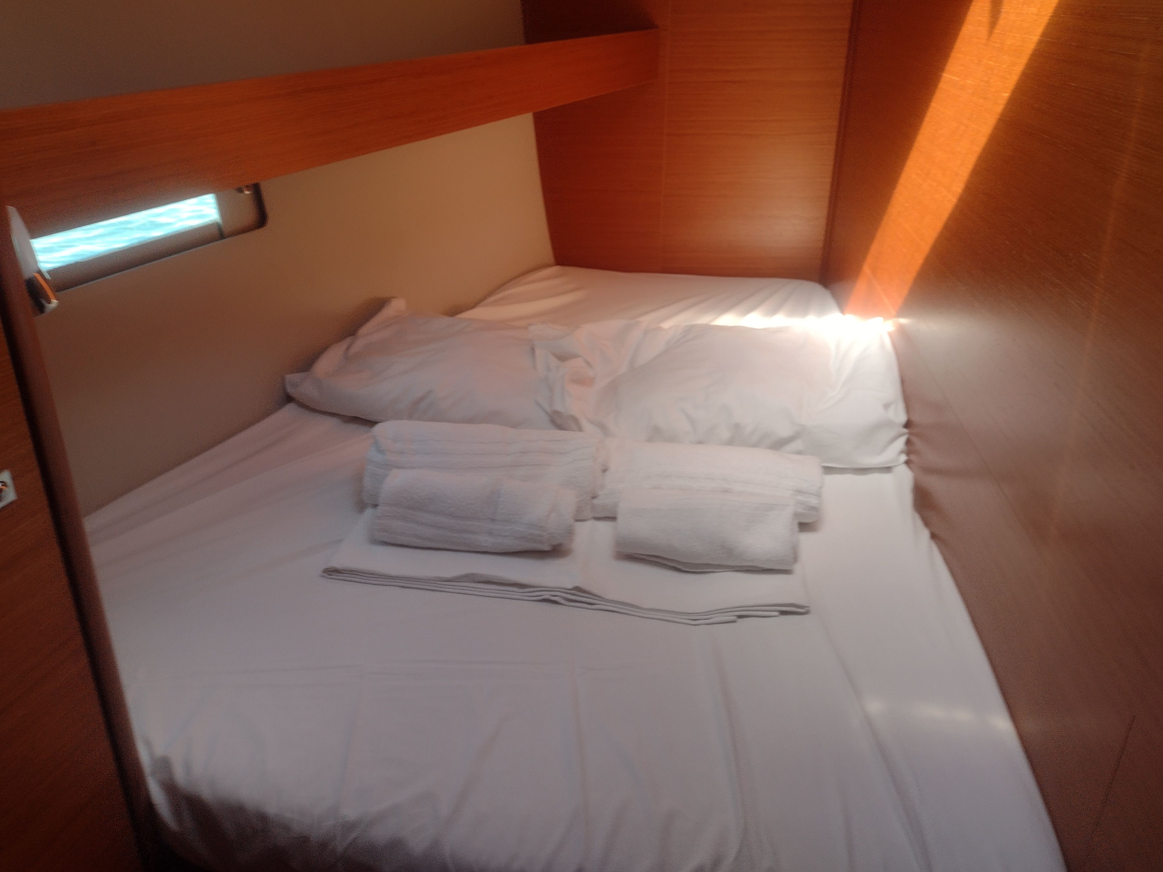 Dufour 460 GL | Woodpecker