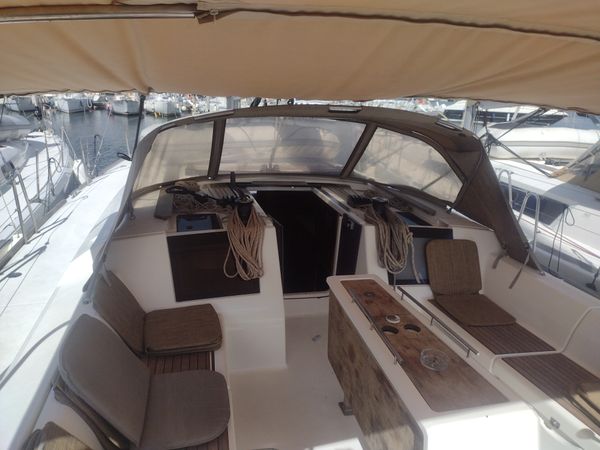 Dufour 460 GL | Woodpecker